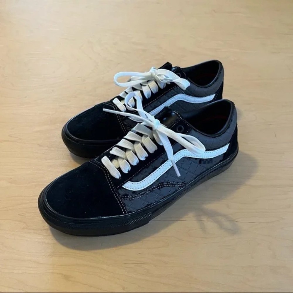 Vans x Premier Skate Shop Old Skool - Mens 10 Used with Glow Laces